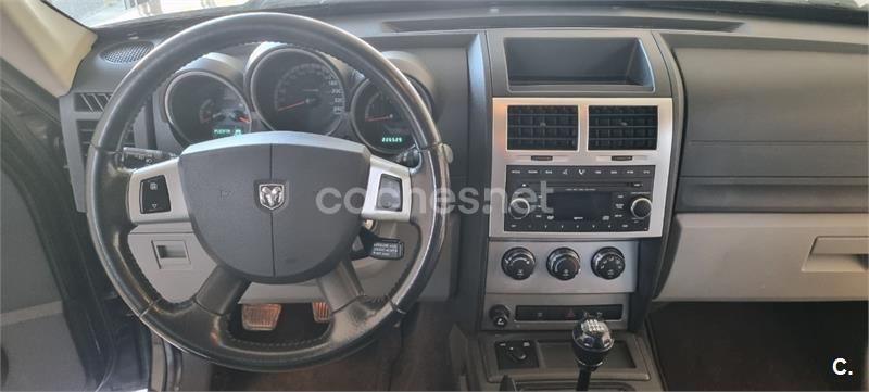Etiqueta b (amarilla) Usado 2008 Dodge Nitro SXT SUV | 7300 € - Imagen 1/4