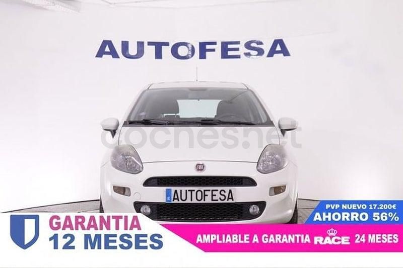Usado Fiat Punto 85 CV (62 kW) 2014 Blanco Utilitario