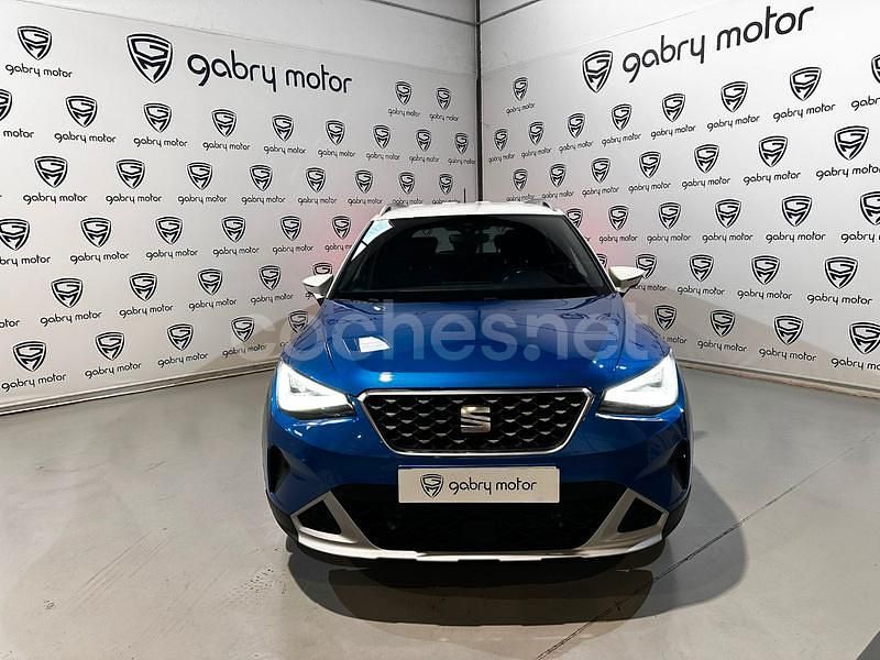Usado Seat Arona Xperience 110 CV (80 kW) 2023 Azul SUV