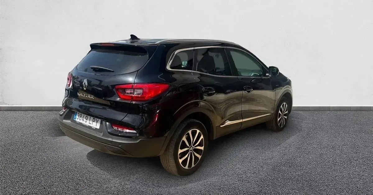 Usado Renault Kadjar LIMITED 140 CV (102 kW) 2021 SUV