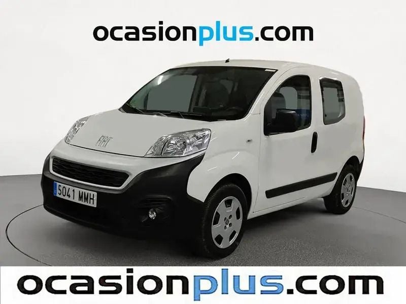 Blanco Usado 2023 Fiat Fiorino Monovolumen | 14.537 € (Precio justo) - Imagen 1/4