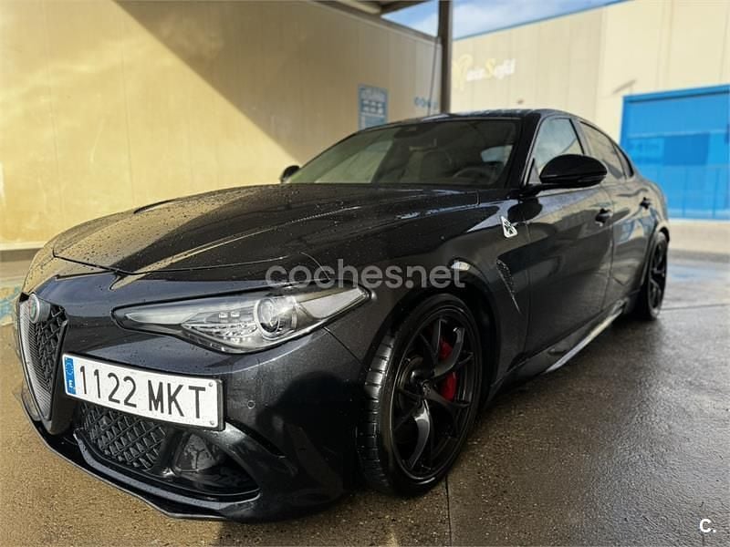 Usado Alfa Romeo Giulia Quadrifoglio 510 CV (375 kW) 2020 Negro Berlina