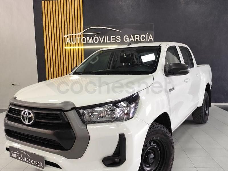Usado Toyota HiLux Plus 150 CV (110 kW) 2022 Blanco Pickup/Camioneta