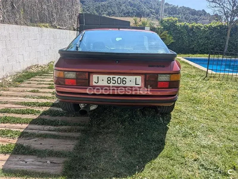 Usado Porsche 944 163 CV (119 kW) 1983 Granate Coupe