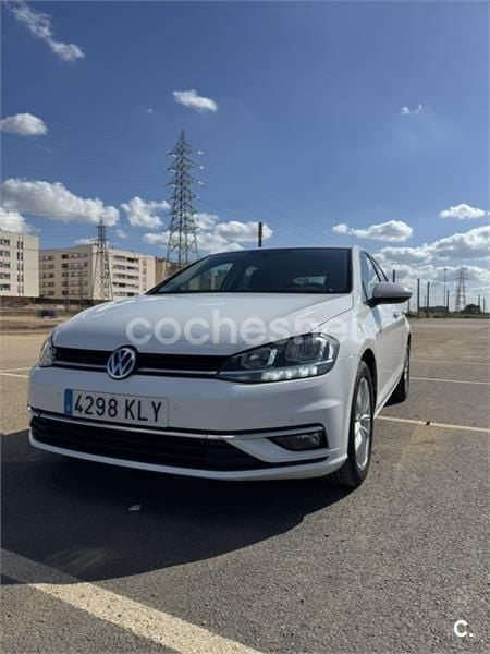 Blanco Usado 2018 VW Golf VII Business Berlina | 15.500 € (Precio justo) - Imagen 1/4