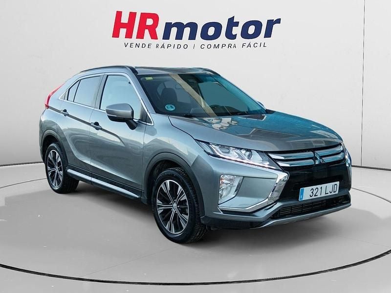 Gris / plata Usado 2020 Mitsubishi Eclipse Cross Spirit SUV | 15.590 € (Precio justo) - Imagen 1/4