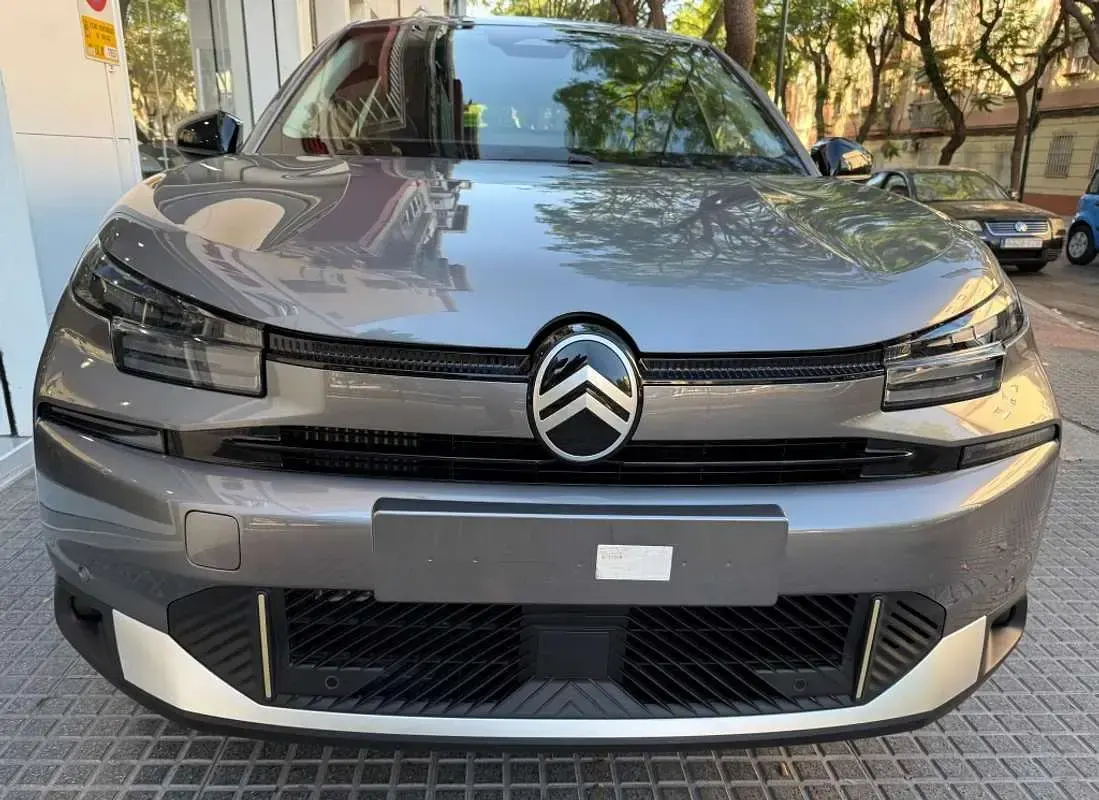 Nuevo Citroën C4 Business Class 145 CV (106 kW) 2026 Gris SUV