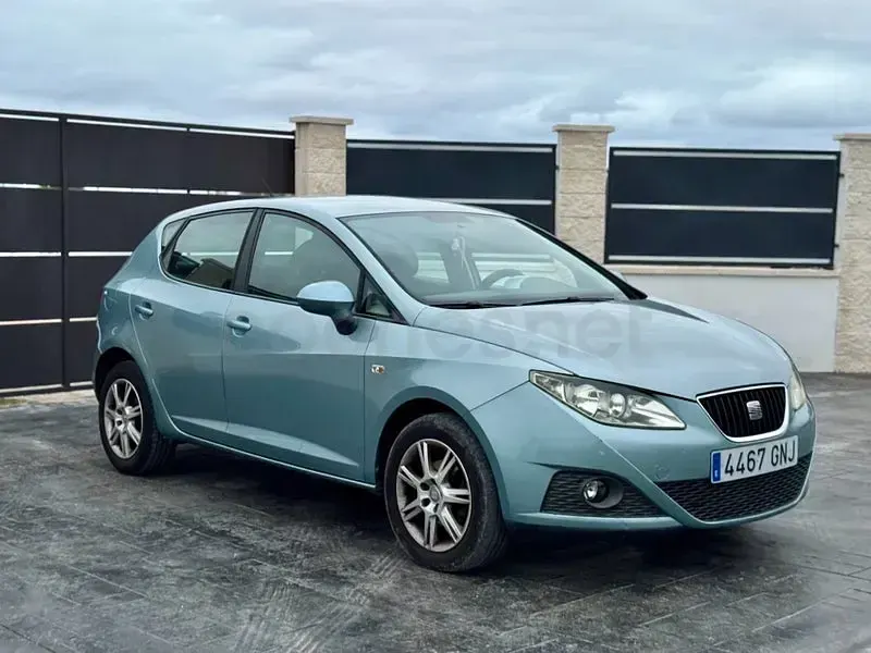Usado Seat Ibiza Reference 100 CV (73 kW) 2009 Azul Utilitario