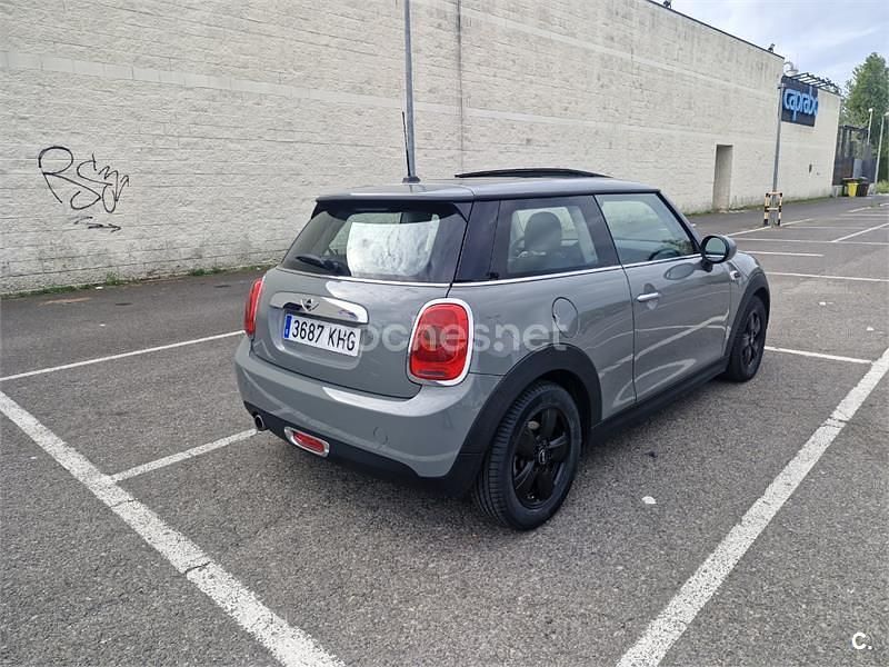 Usado Mini ONE 102 CV (75 kW) 2018 Gris / plata Utilitario