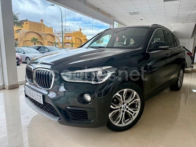 Negro Usado 2017 BMW X1 SUV | 14.900 € (Precio justo) - Imagen 1/4