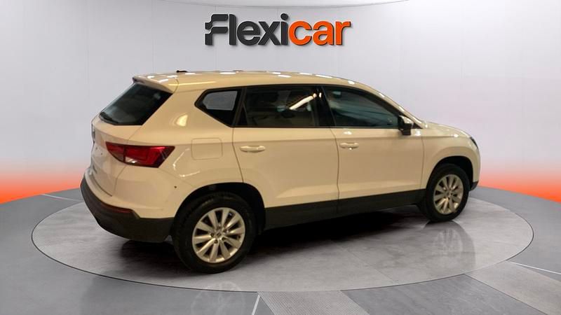 Usado Seat Ateca FR 150 CV (110 kW) 2023 Blanco SUV
