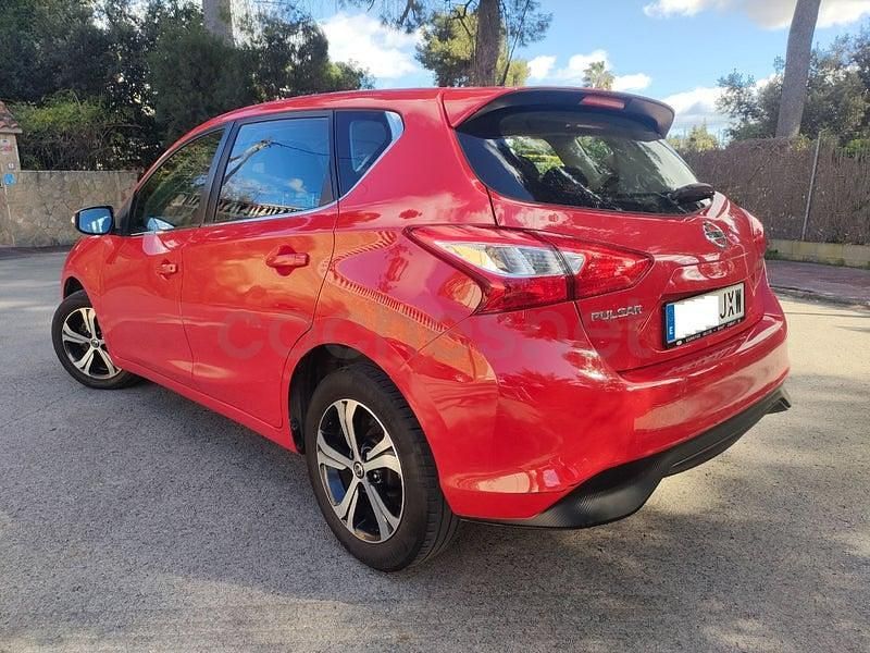 Usado Nissan Pulsar N-Connecta 115 CV (84 kW) 2017 Rojo Utilitario