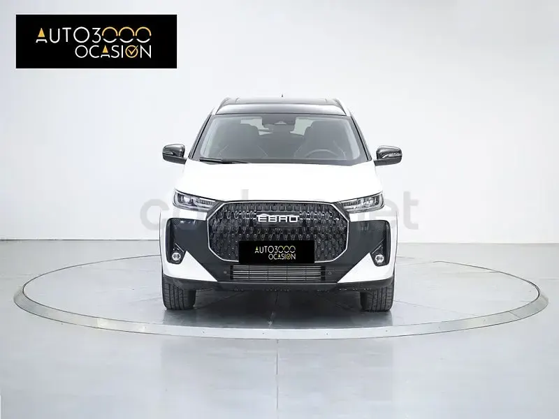 Usado Ebro s700 Luxury 147 CV (108 kW) 2025 Blanco SUV