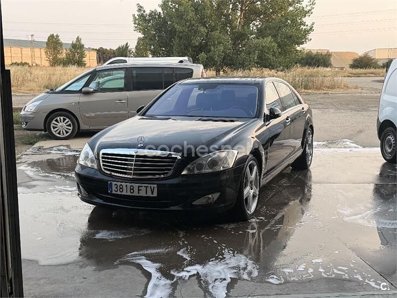 Usado Mercedes S320 235 CV (172 kW) 2007 Negro Berlina