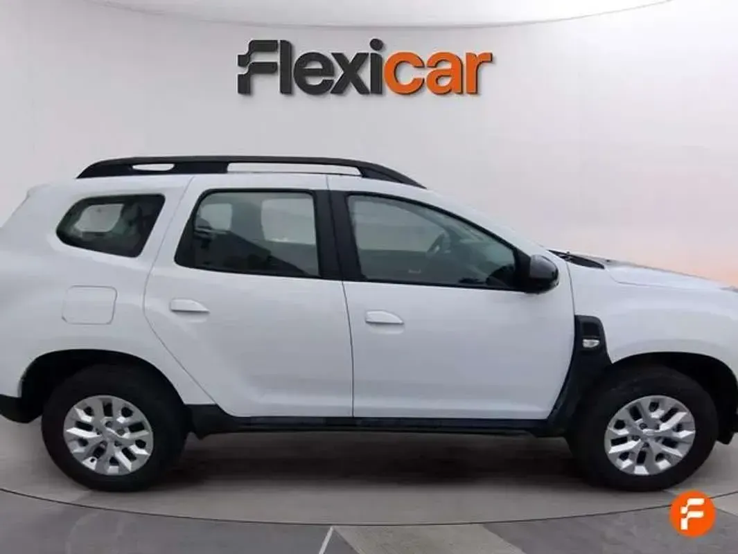 Usado Dacia Duster Comfort 91 CV (66 kW) 2022 Blanco SUV