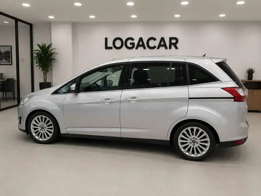 Usado Ford Grand C-Max Titanium 150 CV (110 kW) 2015 Gris Monovolumen