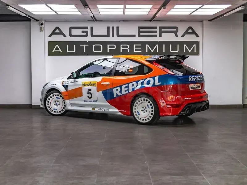 Usado Ford Focus RS 305 CV (224 kW) 2009 Blanco Berlina