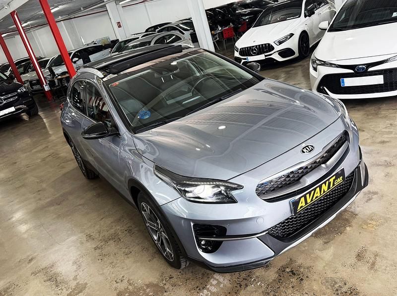 Usado Kia XCeed 141 CV (103 kW) 2021 Gris SUV