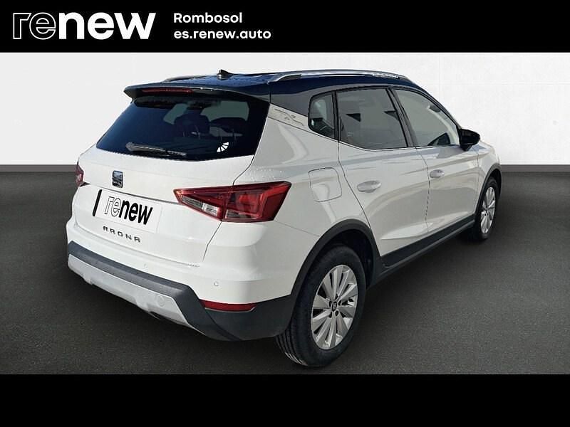 Usado Seat Arona Reference 95 CV (69 kW) 2019 Blanco SUV