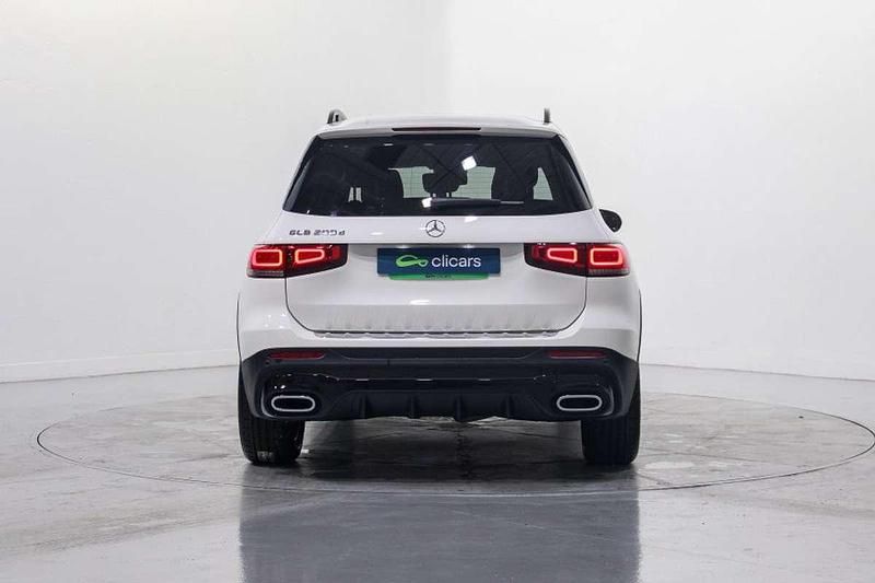 Usado Mercedes GLB200 150 CV (110 kW) 2021 Blanco SUV