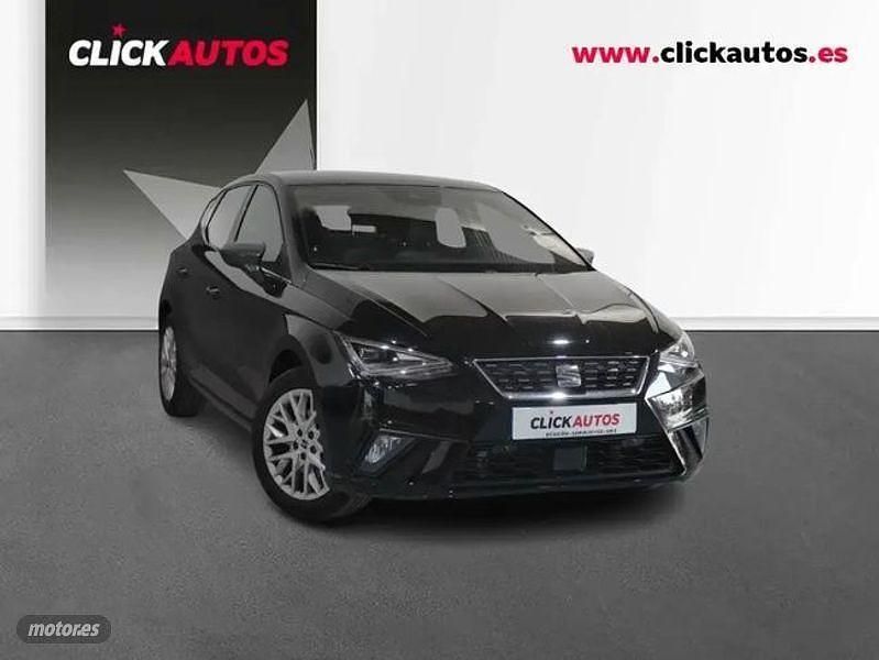 Usado Seat Ibiza XCELLENCE 110 CV (80 kW) 2022 Negro Berlina