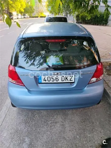 Usado Chevrolet Kalos SE 72 CV (52 kW) 2005 Azul Berlina