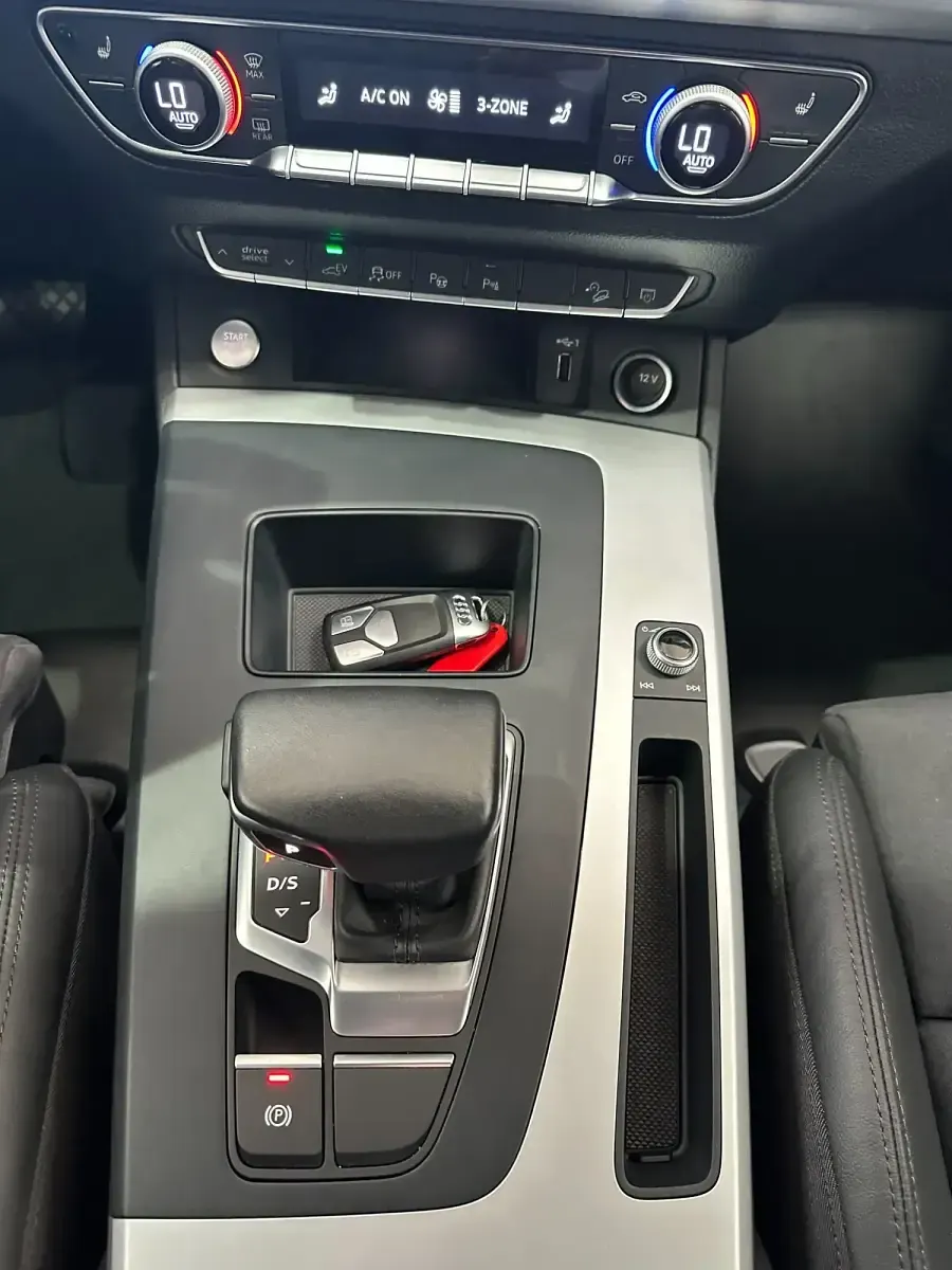 Usado Audi Q5 367 CV (269 kW) 2023 Negro SUV