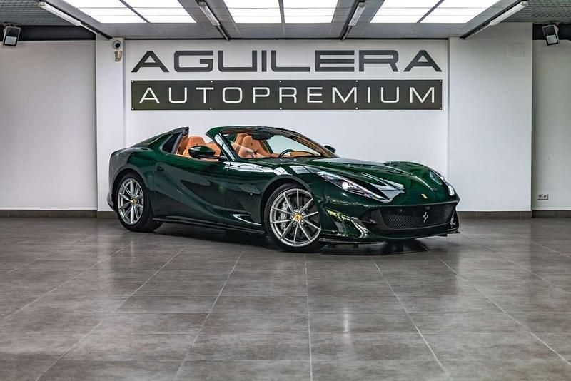 Verde Usado 2023 Ferrari 812 Descapotable | 544.990 € - Imagen 1/4