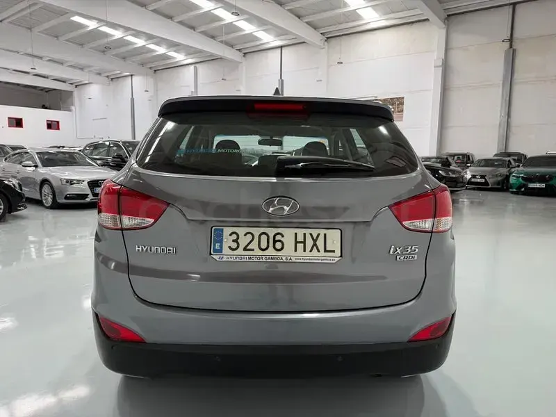 Usado Hyundai ix35 115 CV (84 kW) 2014 Gris / plata SUV