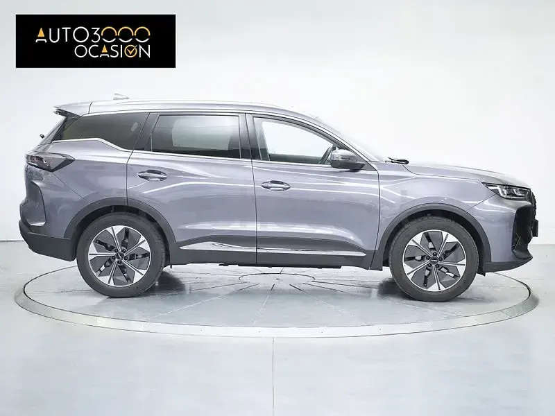 Usado Ebro s700 Luxury 147 CV (108 kW) 2025 Gris / plata SUV
