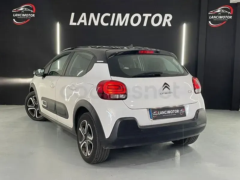Usado Citroën C3 Shine 102 CV (75 kW) 2022 Blanco Utilitario