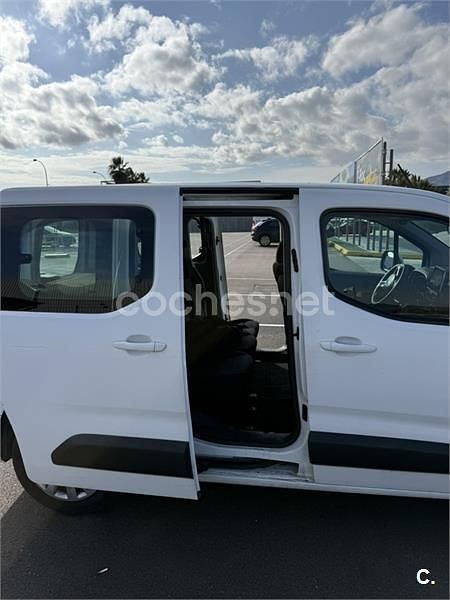 Usado Opel Combo Life Edition 102 CV (75 kW) 2020 Blanco Monovolumen