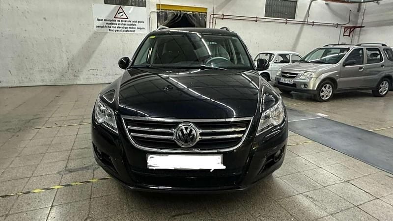 Usado VW Tiguan 140 CV (102 kW) 2008 Negro SUV