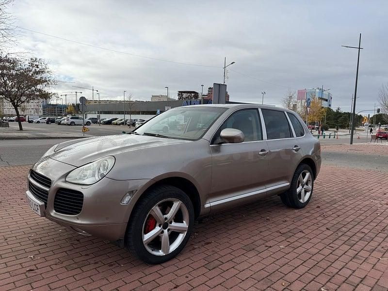 Usado Porsche Cayenne Turbo 450 CV (330 kW) 2004 Beige SUV