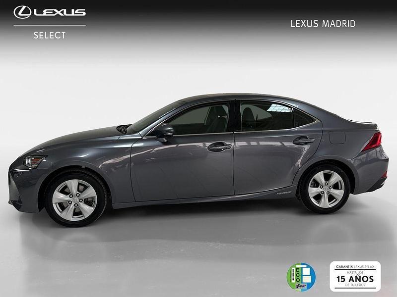 Usado Lexus IS300h Business Edition 223 CV (164 kW) 2019 Gris Berlina