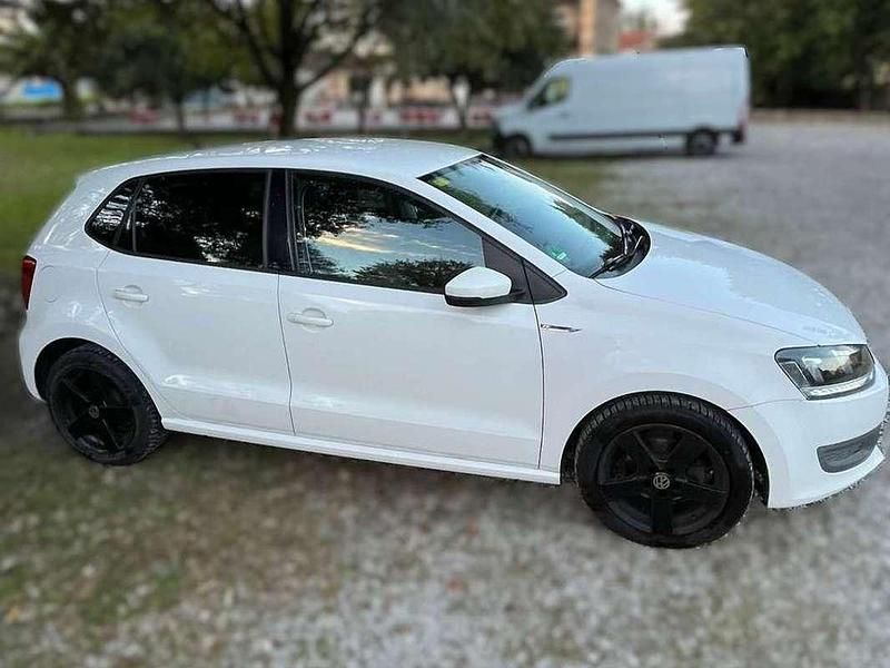 Usado VW Polo R-line 90 CV (66 kW) 2011 Blanco Utilitario