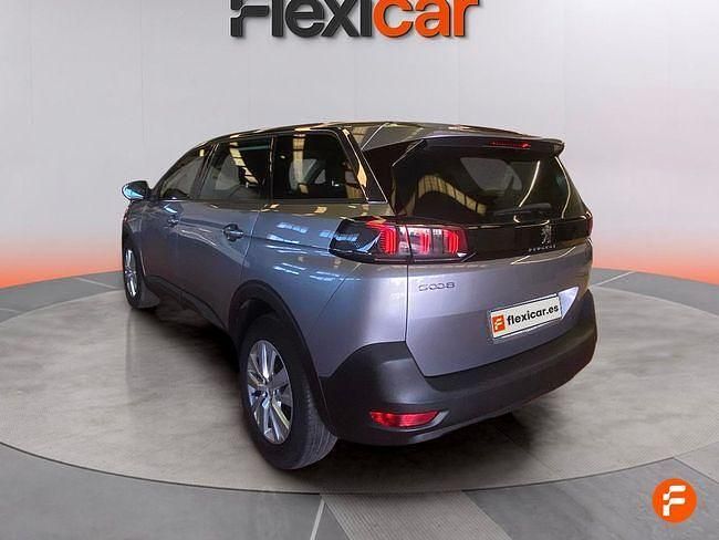 Usado Peugeot 5008 Active 130 CV (95 kW) 2021 Gris SUV