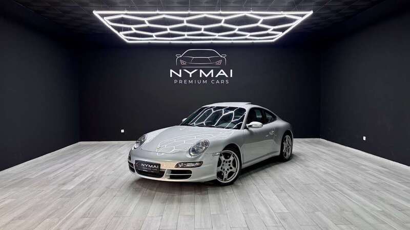 Gris / plata Usado 2005 Porsche 911 Carrera Coupe | 44.995 € - Imagen 1/4