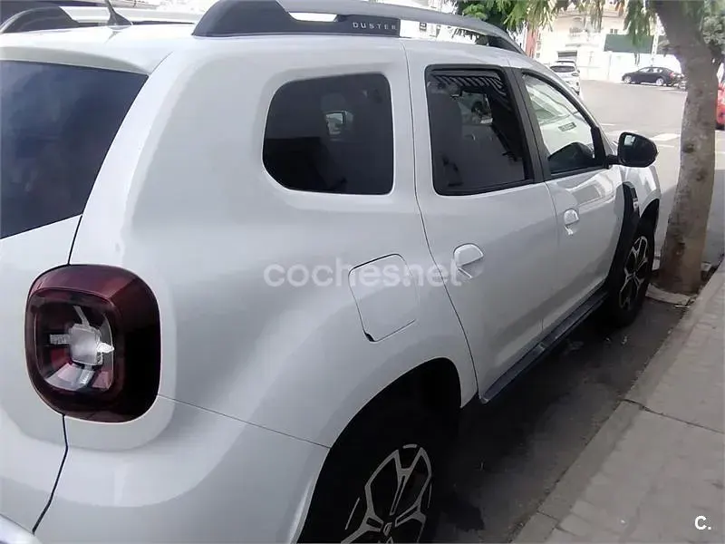 Usado Dacia Duster Prestige 100 CV (73 kW) 2020 Blanco SUV