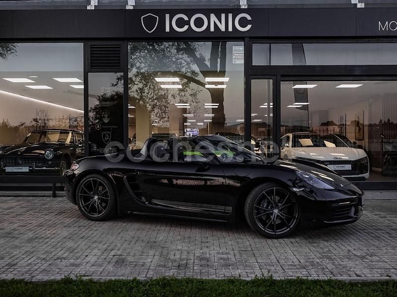 Negro Usado 2023 Porsche 718 Boxster T Descapotable | 74.900 € - Imagen 1/4