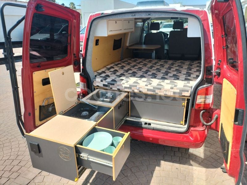 Usado VW California Edition 140 CV (102 kW) 2013 Rojo Van