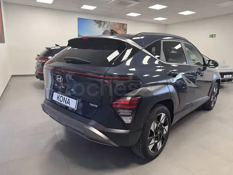 Usado Hyundai Kona 141 CV (103 kW) 2025 Azul SUV