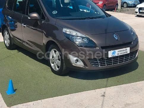 Marrón Usado 2010 Renault Grand Scénic III Expression Monovolumen | 5999 € (Precio justo) - Imagen 1/4
