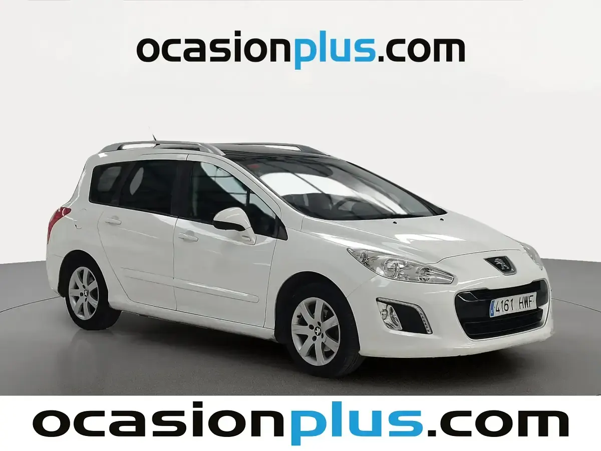 Usado Peugeot 308 Active 115 CV (84 kW) 2014 Blanco Familiar