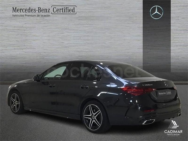 Usado Mercedes C300e AMG line 313 CV (230 kW) 2024 Gris grafito Berlina