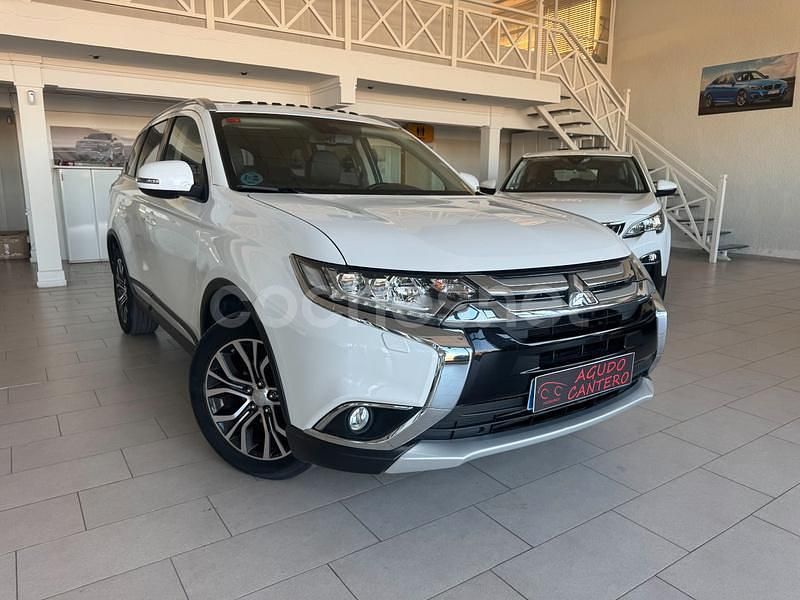 Blanco Usado 2017 Mitsubishi Outlander SUV | 18.900 € (Precio justo) - Imagen 1/4