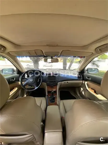 Usado Honda Accord Executive 140 CV (102 kW) 2007 Marrón Berlina