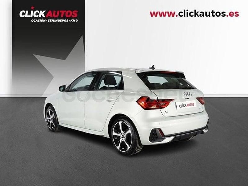 Usado Audi A1 Sportback S-Line 95 CV (69 kW) 2023 Gris / plata Utilitario