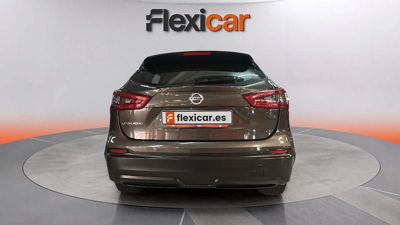 Usado Nissan Qashqai Acenta 140 CV (102 kW) 2020 Marrón SUV