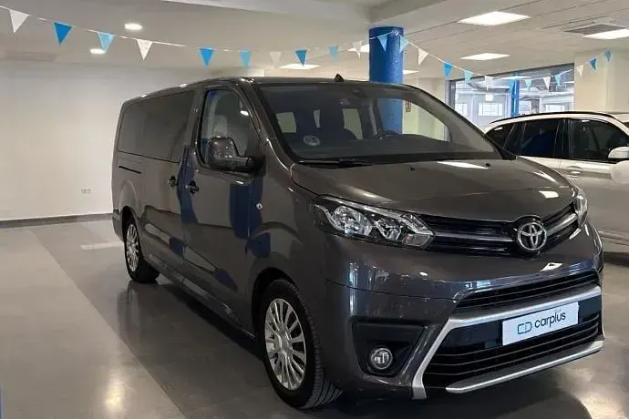 Usado Toyota Proace Verso Plus 177 CV (130 kW) 2023 Familiar